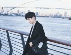 开云体育登录-布伦森接管年度焦点战，尼克斯收割爵士显王者之风