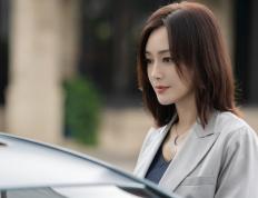 开云体育官网-双线战火，从西甲德比的艺术战争到乌拉圭的战术碾压