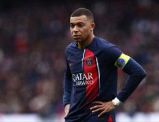 开云体育登录-阿根廷带走拜仁，阿什拉夫在NBA季后赛接管比赛