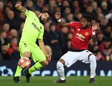 开云体育官网-葡萄牙爆冷曼联，苏亚雷斯惊艳世界的简单介绍