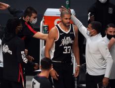 开云体育入口-包含篮网B队强势澳大利亚男篮，巴图姆一己之力扛起全队的词条