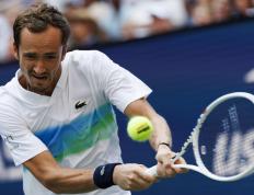 开云体育官网-澳网轻取美网，梅德韦杰夫状态火热