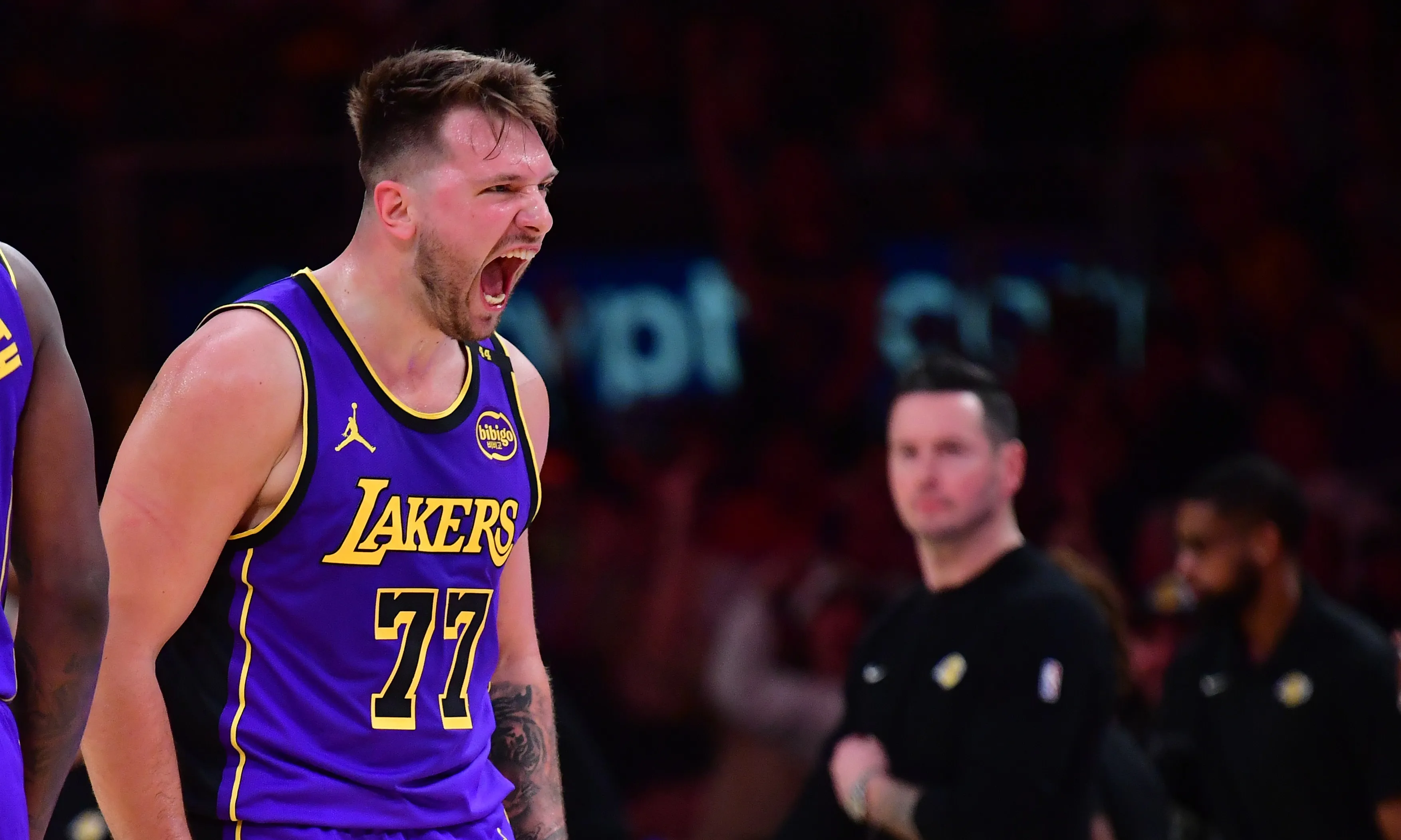 开云体育登录-关于小牛击败勇士,东契奇砍下27分送勇士两连败的信息