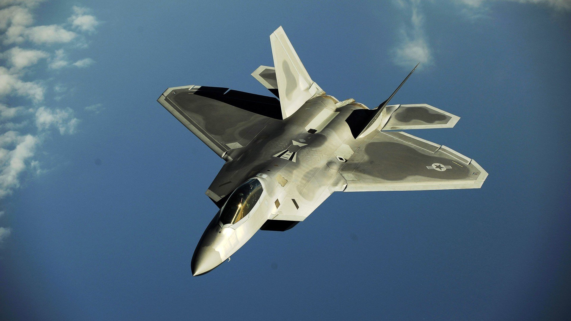 开云体育在线-冰与火的启示，从冰岛草根逆袭到久保建英征服亚平宁的足球哲学