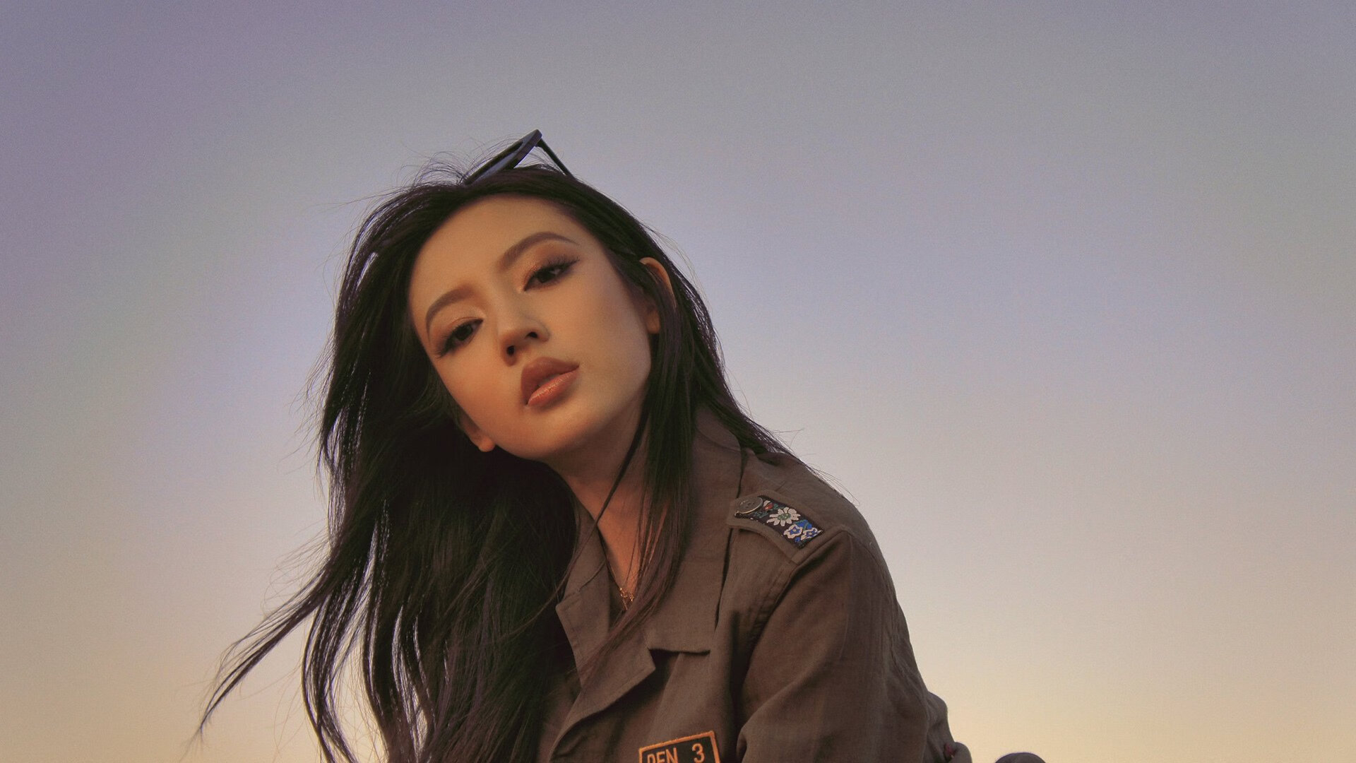 开云体育在线-绝杀之夜，拉文致命三分助骑士险胜马刺