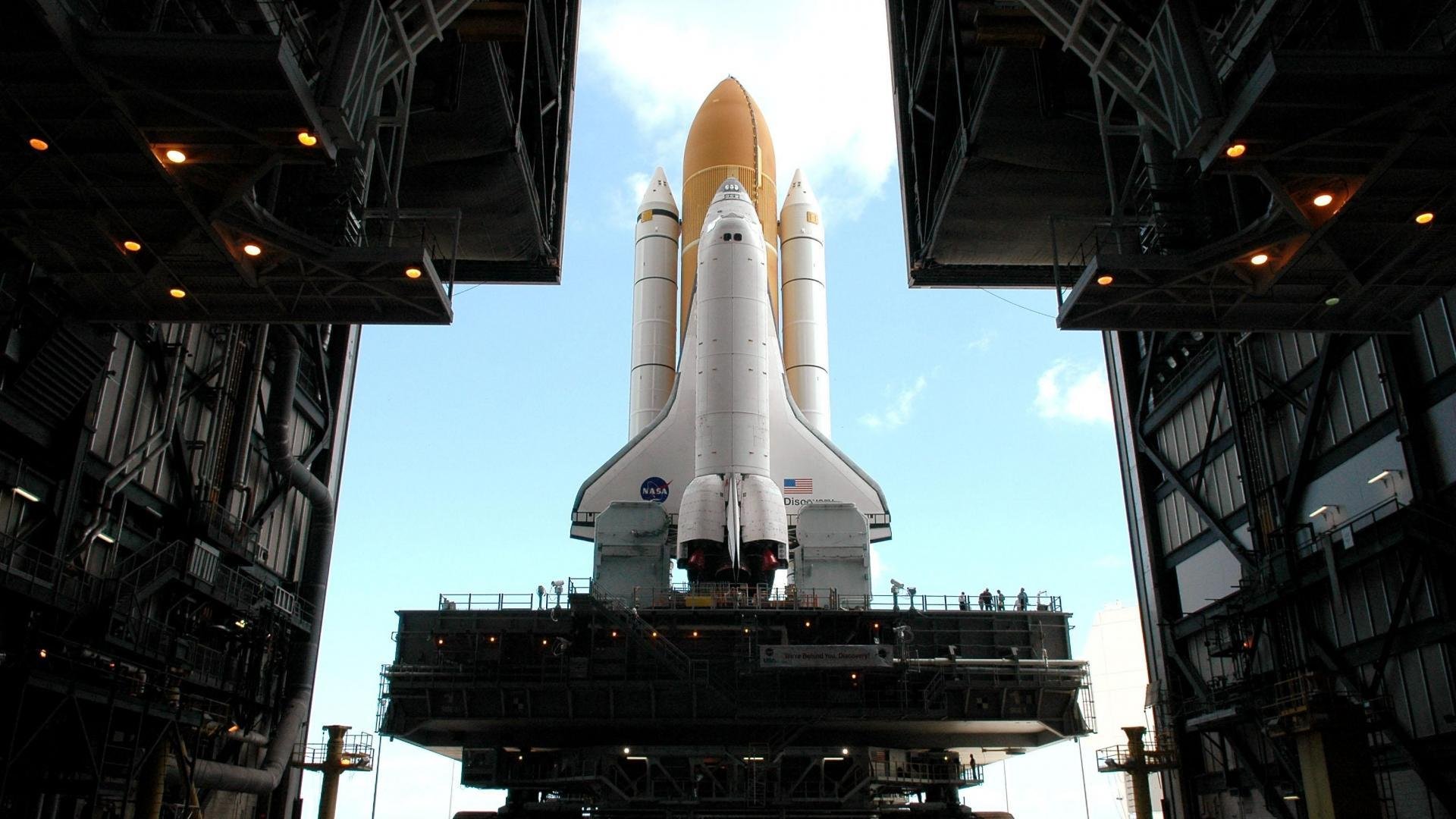 开云体育app-切特关键一投定乾坤，湖人险胜浙江引爆跨国篮球盛宴