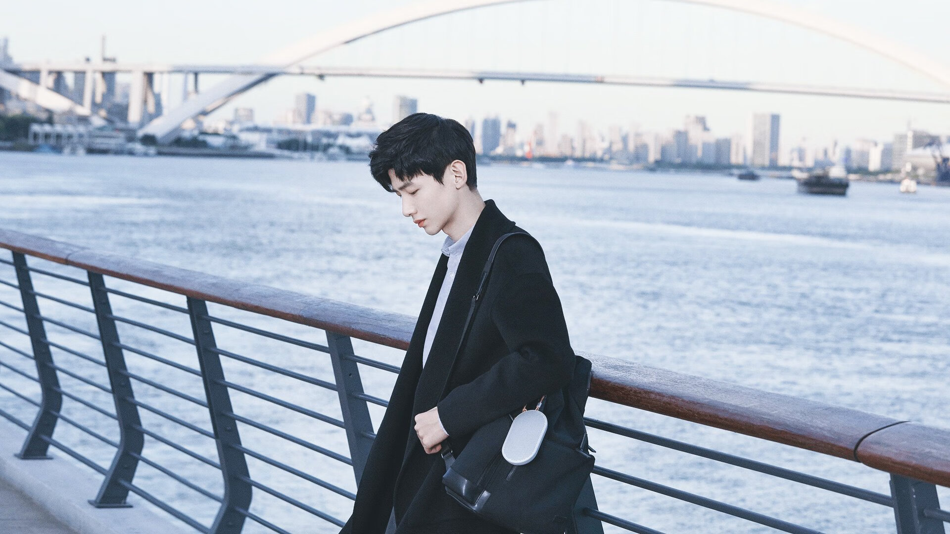 开云体育登录-布伦森接管年度焦点战,尼克斯收割爵士显王者之风