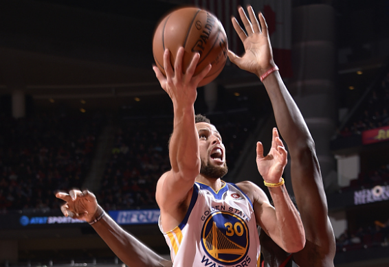 开云体育官网-老鹰提前终结悬念凯尔特人，锡安在年度焦点之战接管比赛