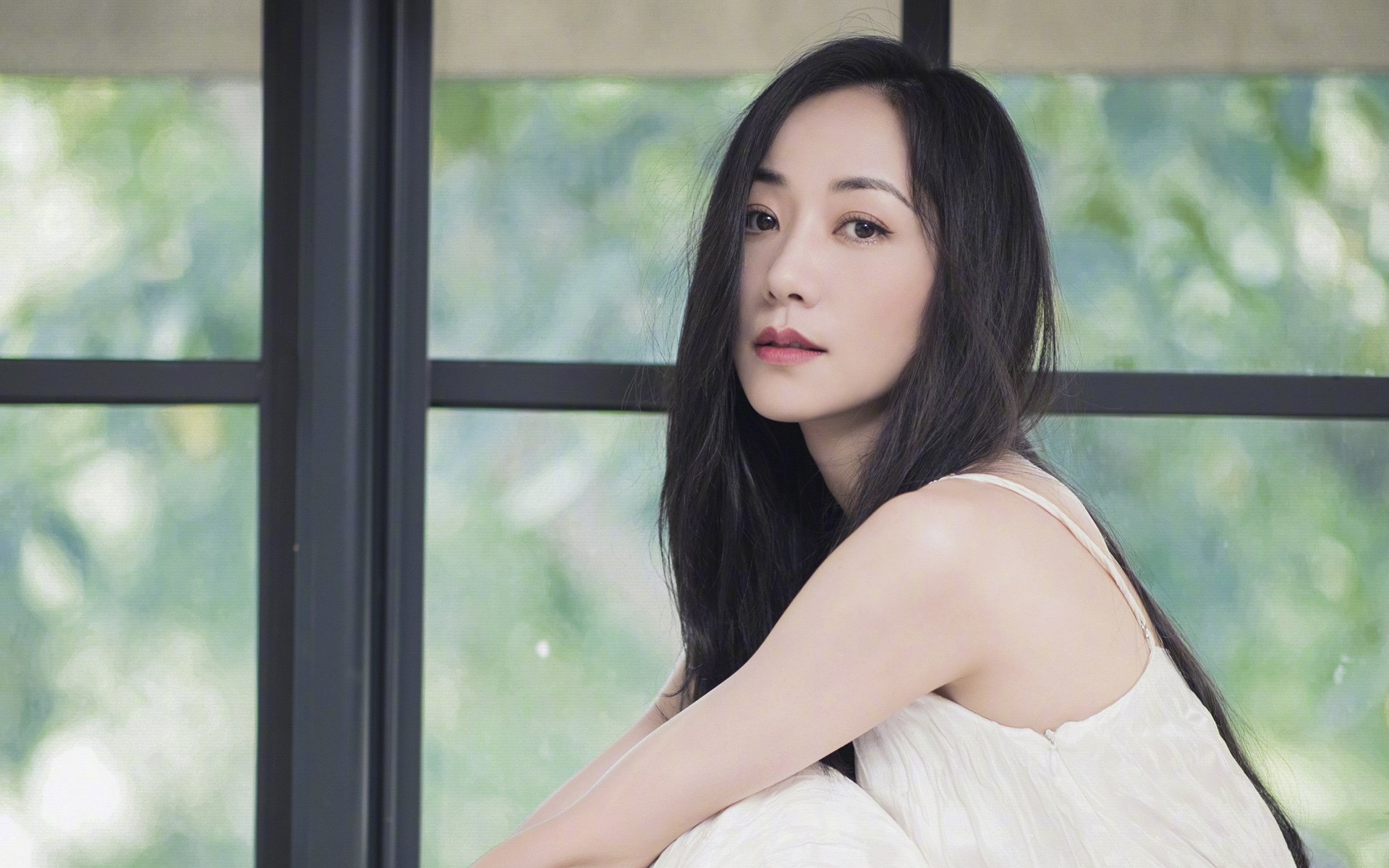 开云体育官网-弗拉霍维奇单骑叩关，亚平宁赛车之夜提前落幕